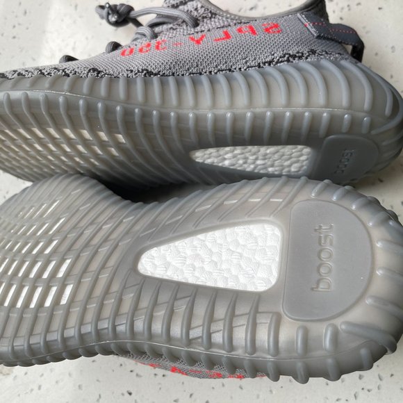 Adidas - Yezzy Beluga 11.5